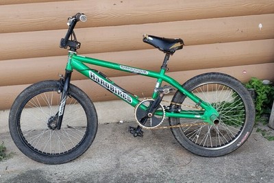 2002 haro shredder